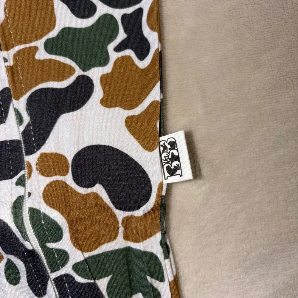 Bass Bucks and Birds Duck Camo Bamboo Spandex Zipper Romper Sleeper 12-18M